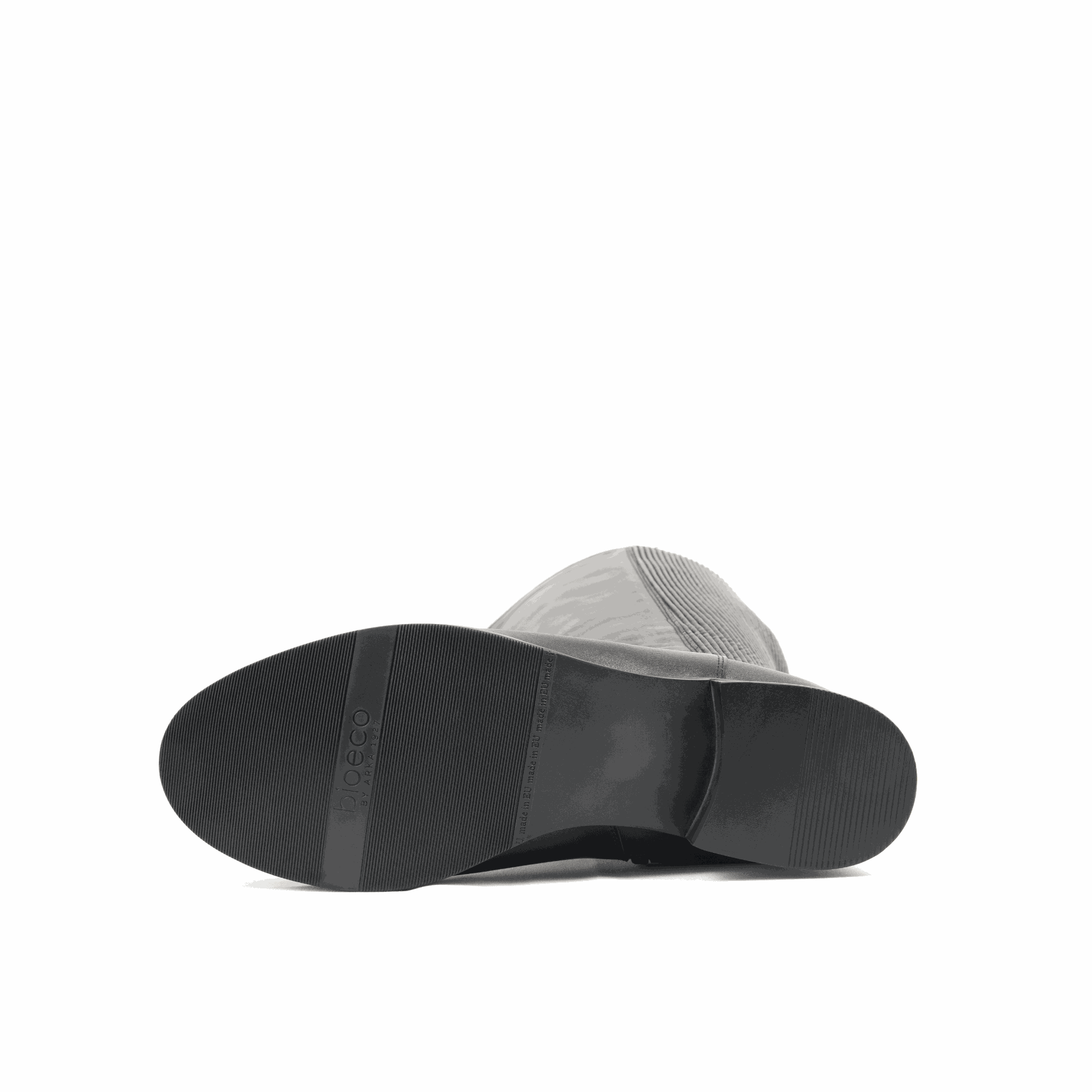 Black XL boots for wide calves - Tokyo model for wholesale on Faire7