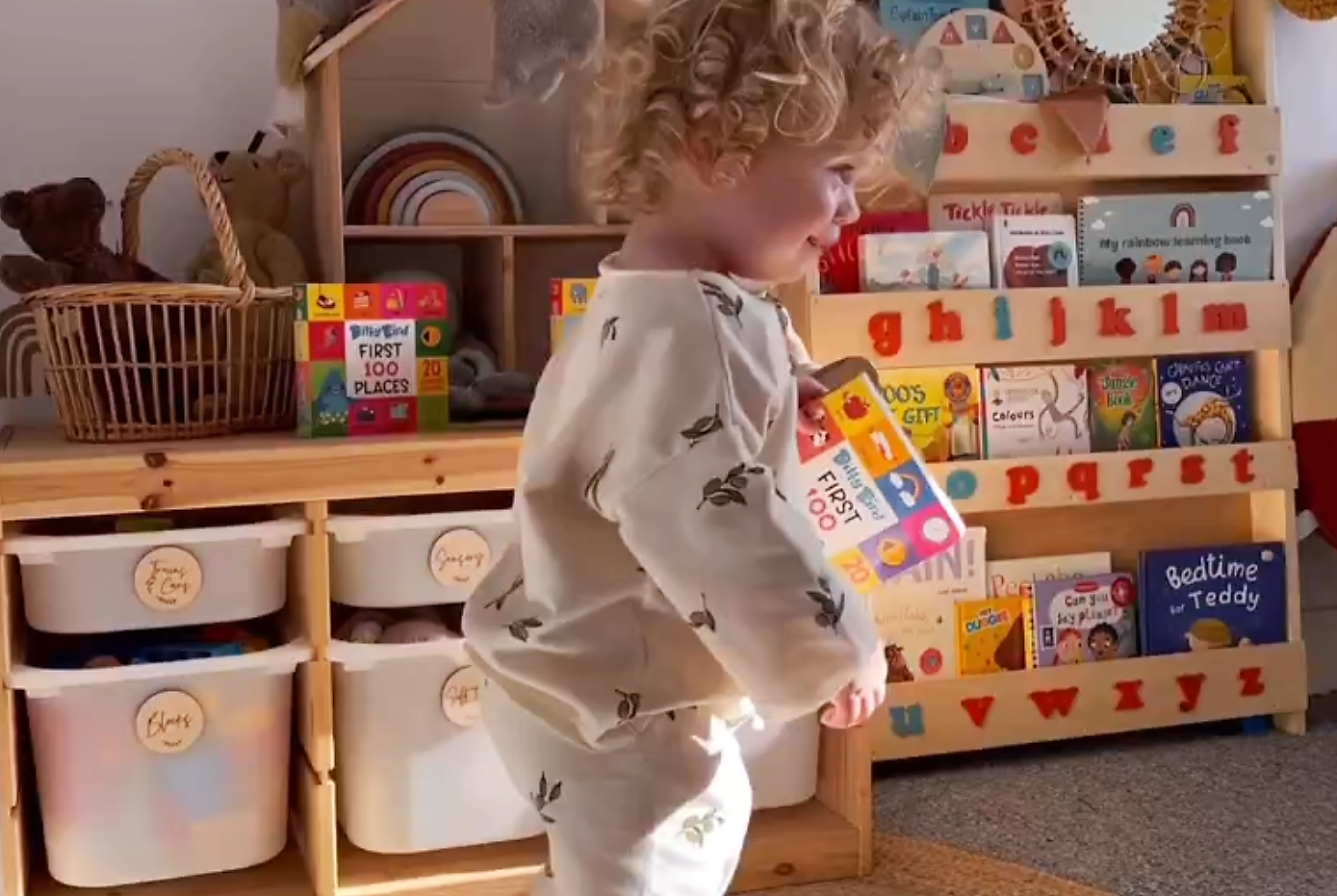 Ditty Bird Europe - Wholesale Baby & Toddler Book (0-2) - Ditty Bird Baby Educational book Best toy: First 100 Words10