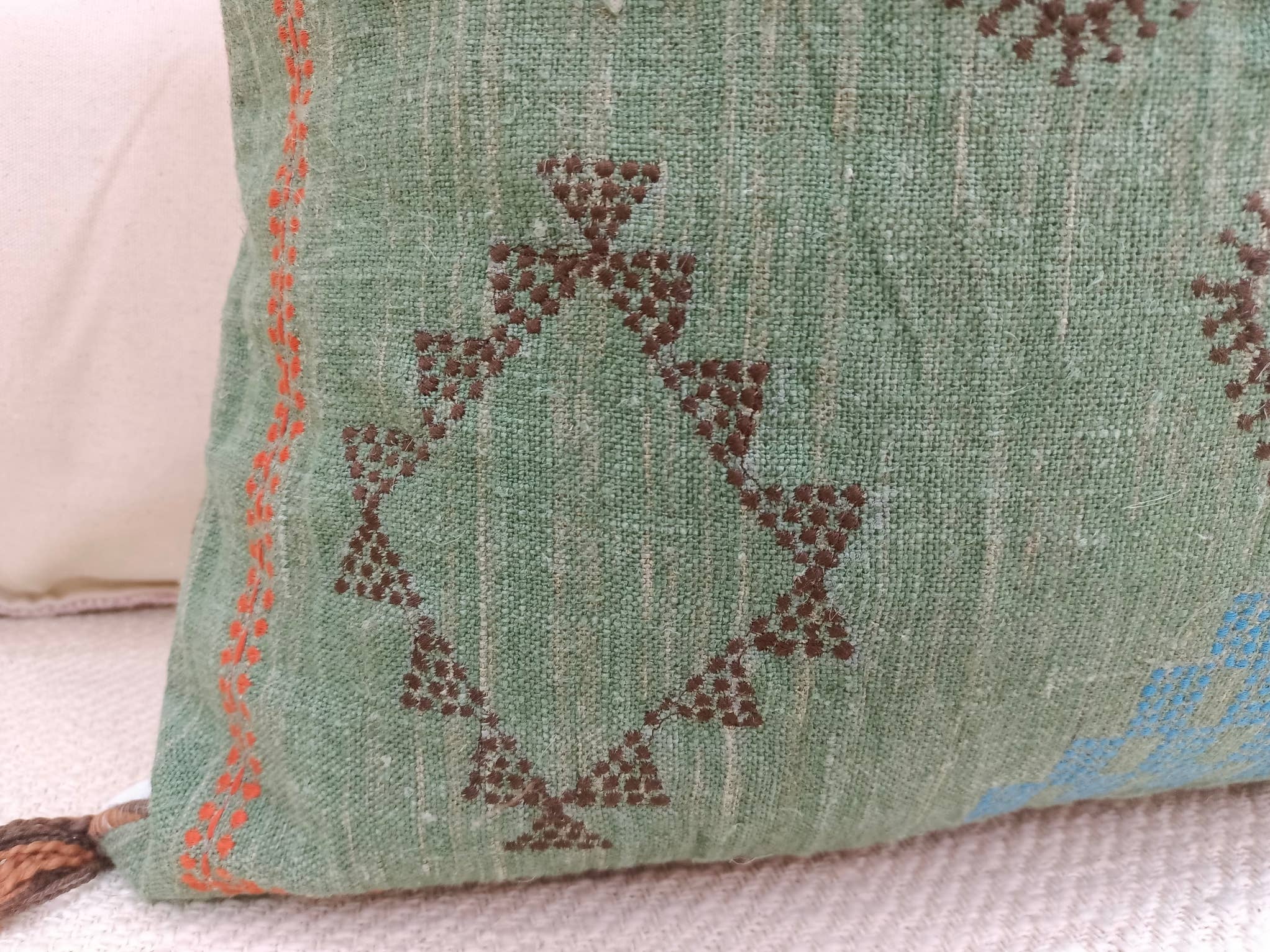 Urban Adorn - Wholesale Throw Pillow Cover - Green Cactus Silk Inspired Linen Square Cushion Cover2