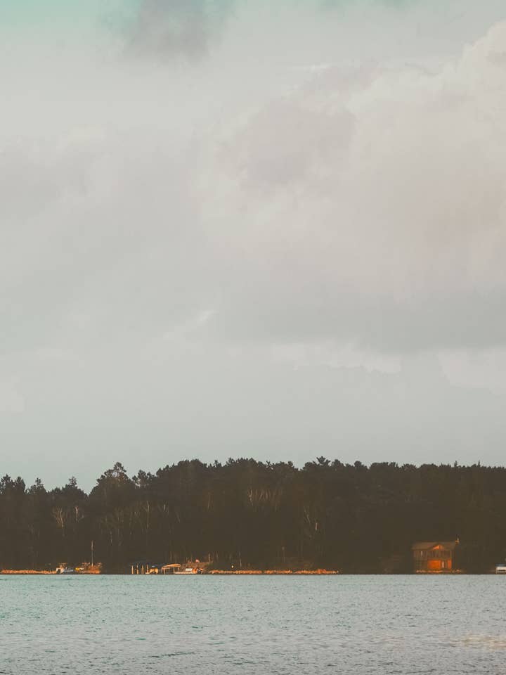 Sails - Lake Life Travel Print para venta al por mayor de The Kenclare House