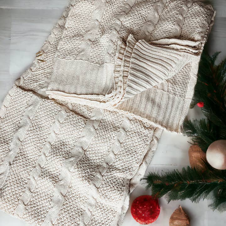 Gia Roma - Wholesale Throw Blanket - Neutral Cotton Vegan Throw Blanket, Ivory Sweater Like