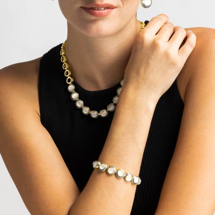 Luxenter - Wholesale Charm/Dangle Bracelet - Pulsera Luxenter con Ojo de Gato acabado oro 18k - Nawil1