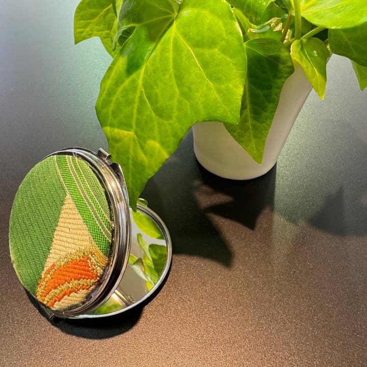 KOTO - Wholesale Compact Mirror - Kimono Obi Compact Mirror (silver)1