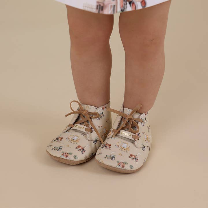 Snuggle Hunny – wholesale Cot shoes – Baby – Diggers & Tractors Lace Up Shoes