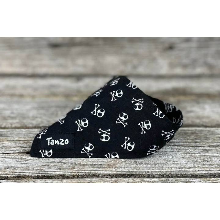 Créations Tanzo - Wholesale Pet Scarf - Cat/Dog - Cat scarf, danger