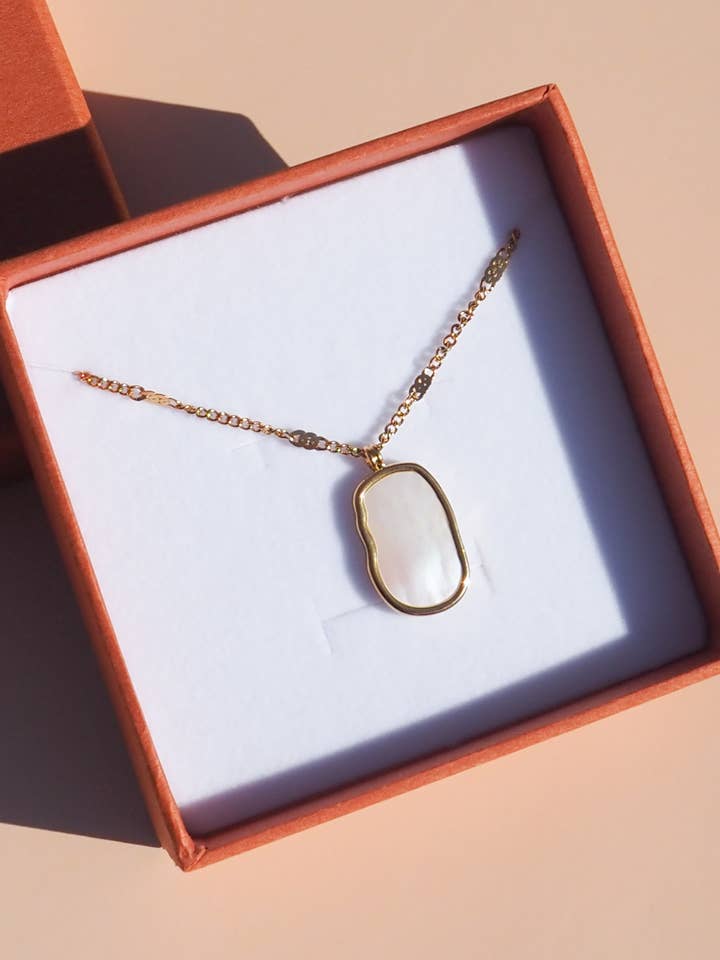 Mother of Pearl Crescent Moon Necklace 18K Gold for wholesale by Alesi Jewellery