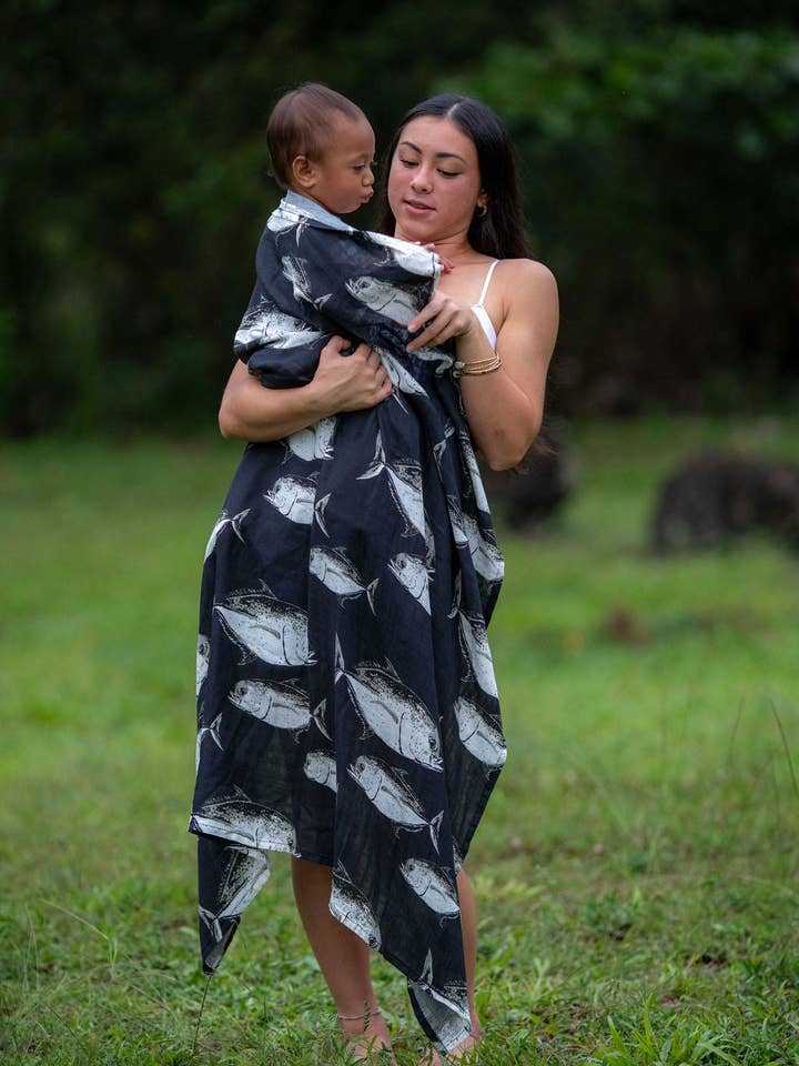 Omilu Baby Svøb for engroshandel hos Paradise Now Hawaiʻi