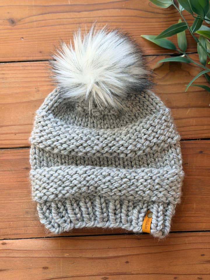Lola Beanie in Sweatshirt Gray for wholesale by Ellikin Knits