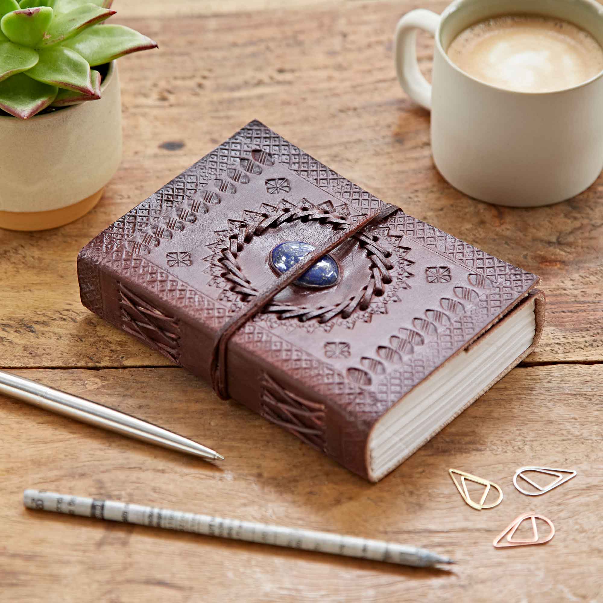 The Paper High Gift Company Limited – Diário por atacado – Jornal de couro apedrejado em relevo médio feito à mão2