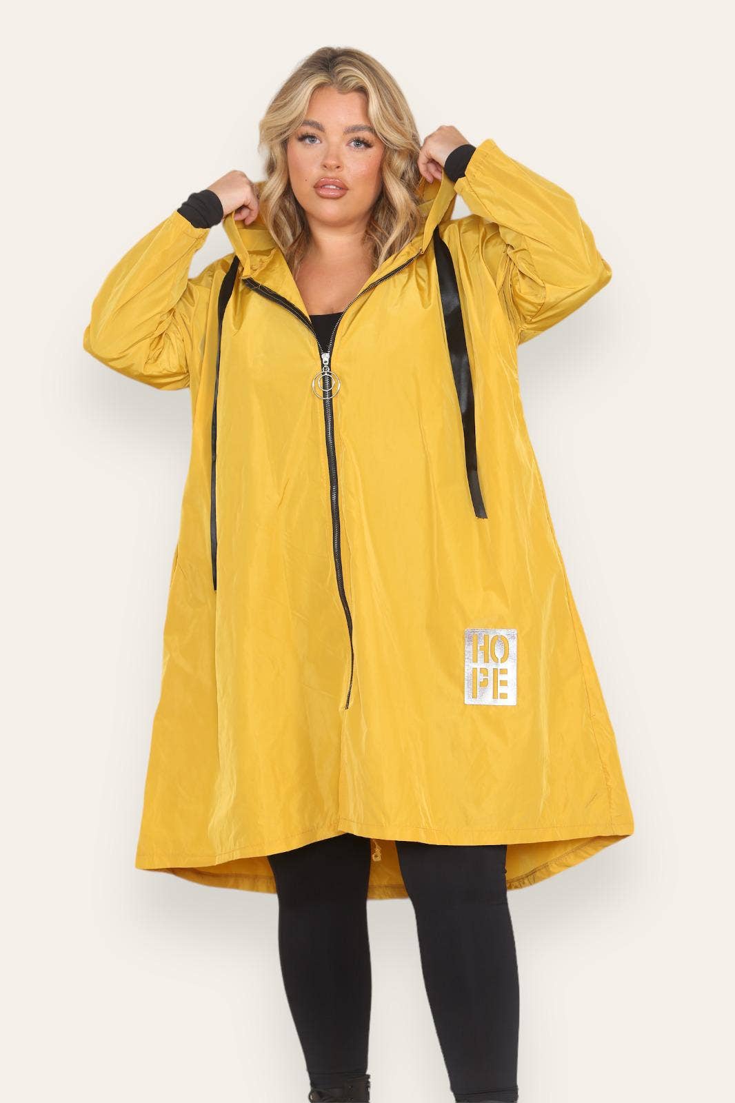 Miss Bold - Wholesale Raincoat - Women's - Oversized Hooded Rain Mac30