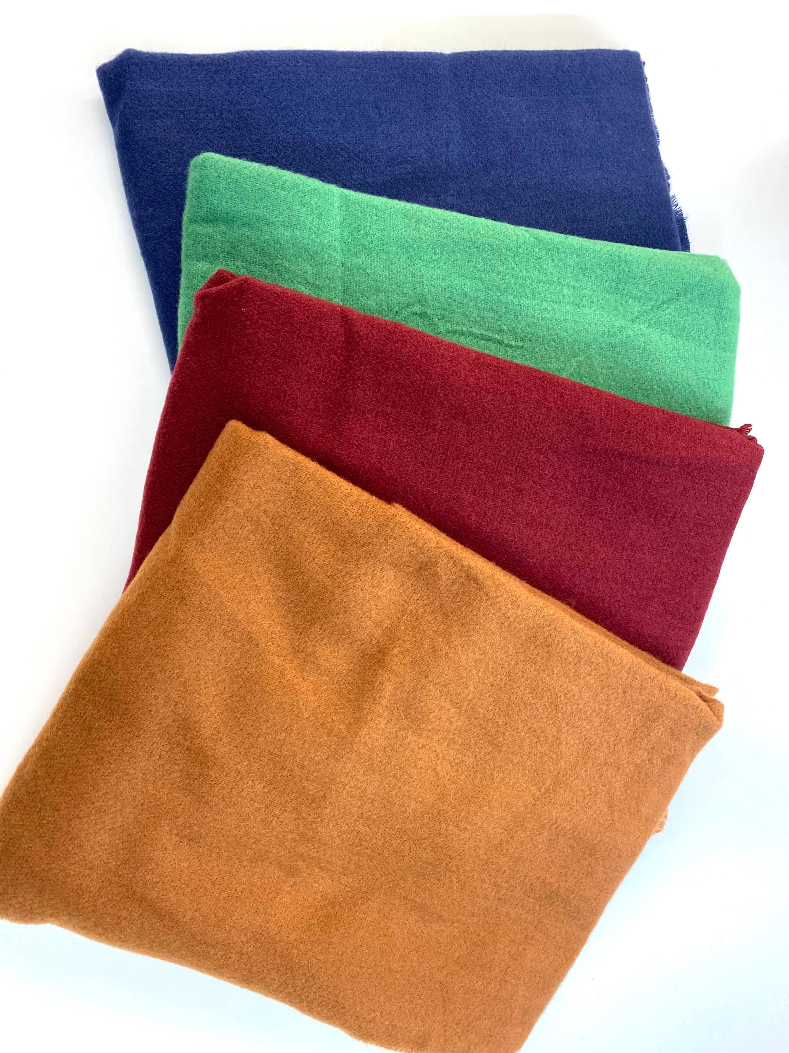 Maison Unik Accessoires - Wholesale Scarf - Unisex - Unisex cashmere-touch scarf – Softness and elegance5