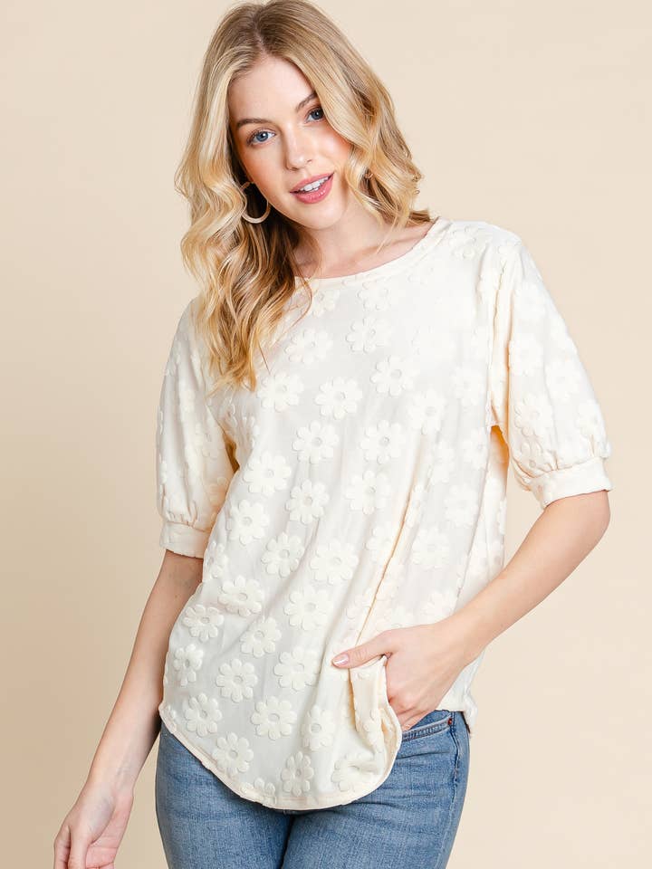 TA2174 Haut à manches bouffantes brodé de marguerites pour la vente par BOMBOM