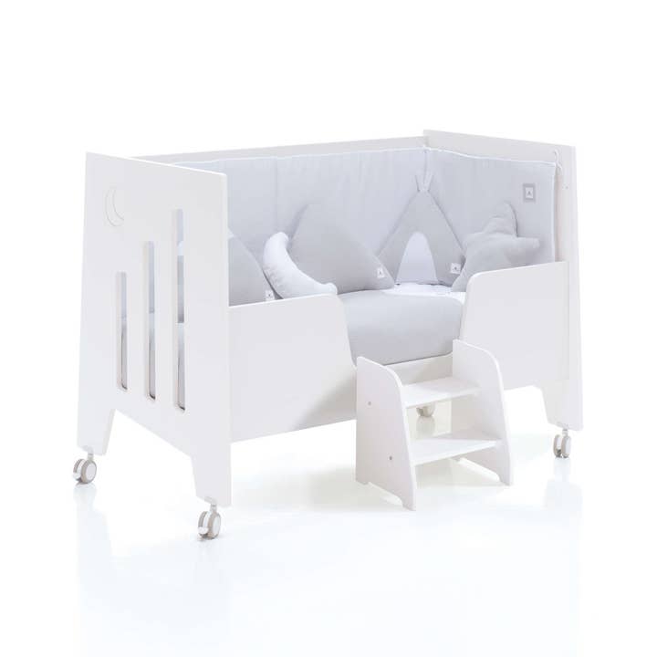 Blank Children's ladder for beds, cribs, and convertible cribs · Passetto JU150 for wholesale on Faire3