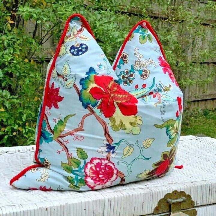 'Botanical Harmony' 100% Cotton Cushion Cover for wholesale by Glamthread