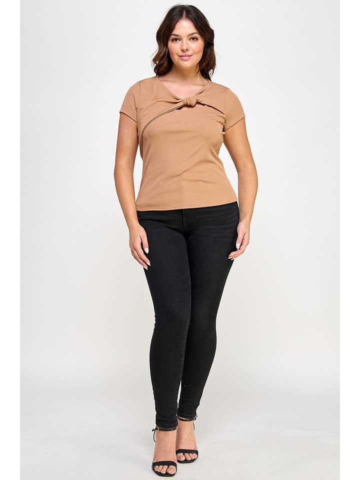 Haute Fox Plus Size & Contemporary – wholesale Knit top – Women's – Plus Size Asymmetrical Cut Out Short Sleeve Top JK18676-T4