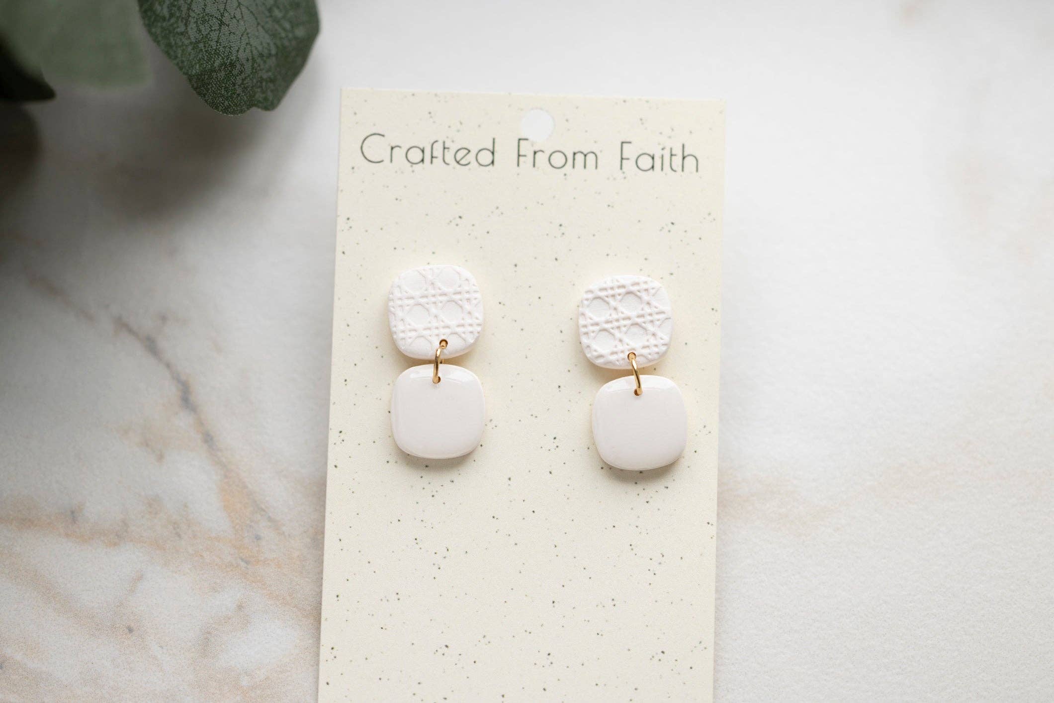 Crafted From Faith, LLC – Engroshandel Hængeøreringe og creoløreringe – Dobbelt teksturdangler1