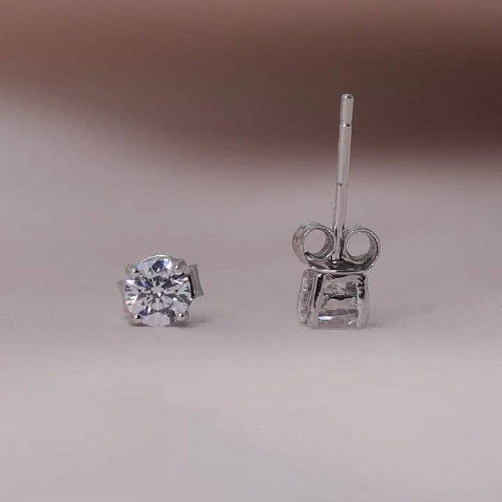 1 Pair 3/4/5mm Moissanite Prong Sterling Silver Earrings Studs for wholesale by Haengseongworkshop