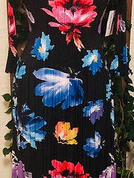 Haut plissé 26 po à manches 3/4 863024T pour la vente par Lou Nardi