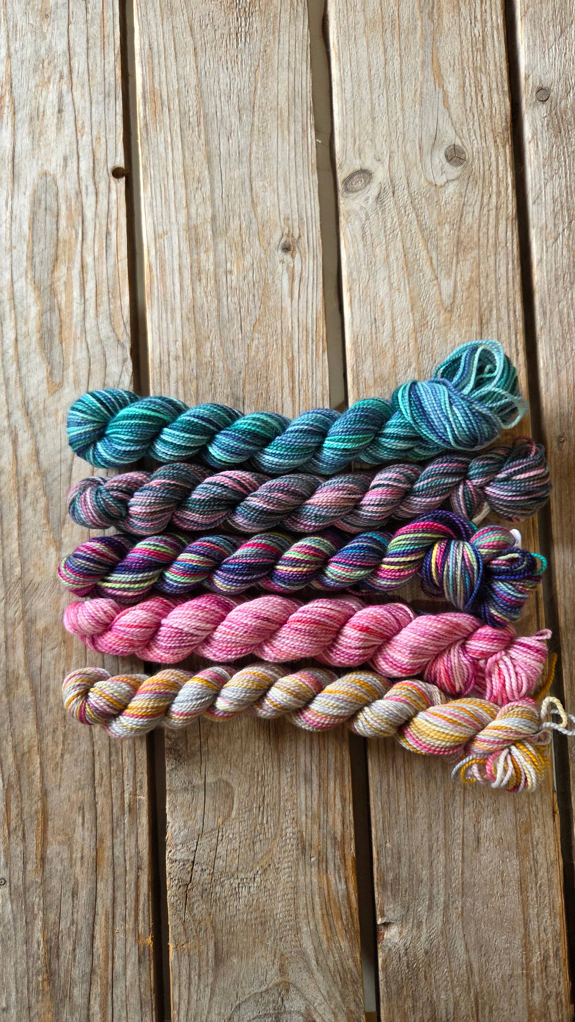 Koigu Wool Designs - Wholesale Yarn - Wibbly-Wobbly Scarf Mini Skein Sets (LYS DAY 2026)22