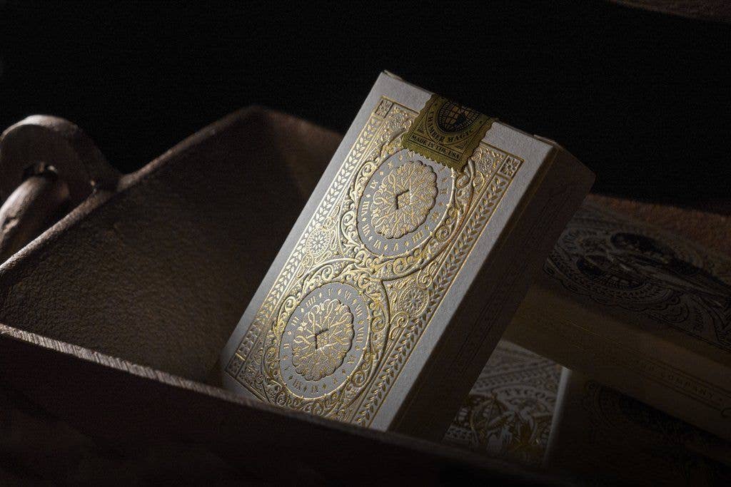 Cardshouse - Wholesale Playing Cards - Theory11 Tycoon Cards (White)8