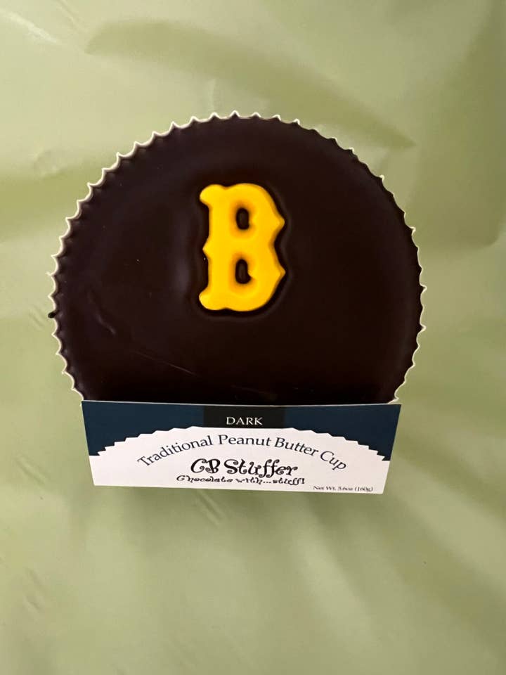 Boston Bruins Traditional Dark Peanut Butter Cups for wholesale by CB Stuffer