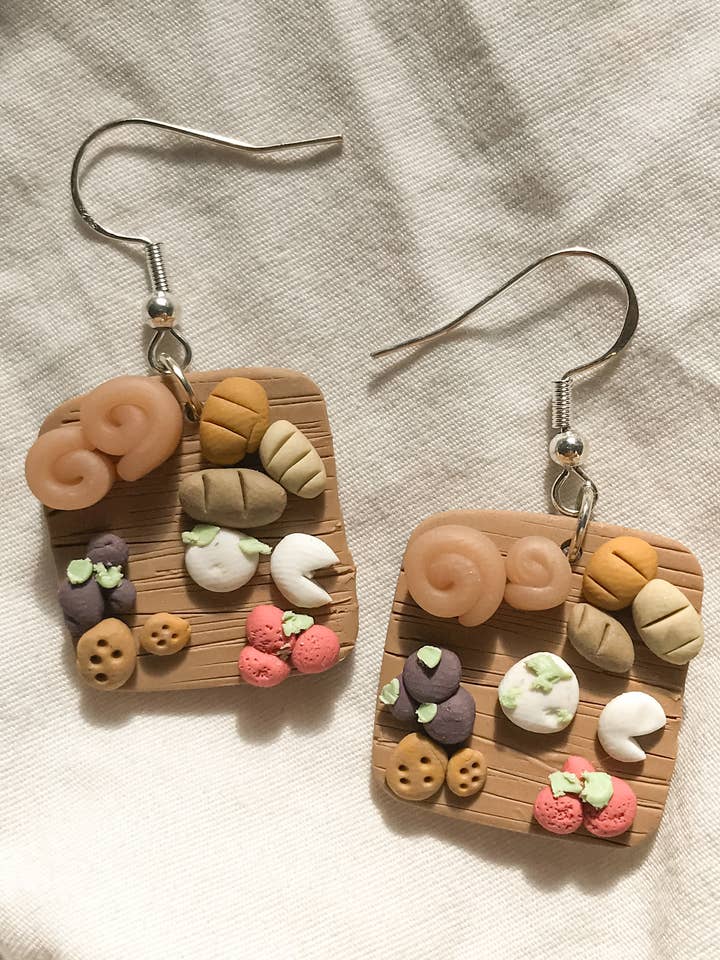 Charcuterie Board Earrings for wholesale by Goobaclayco
