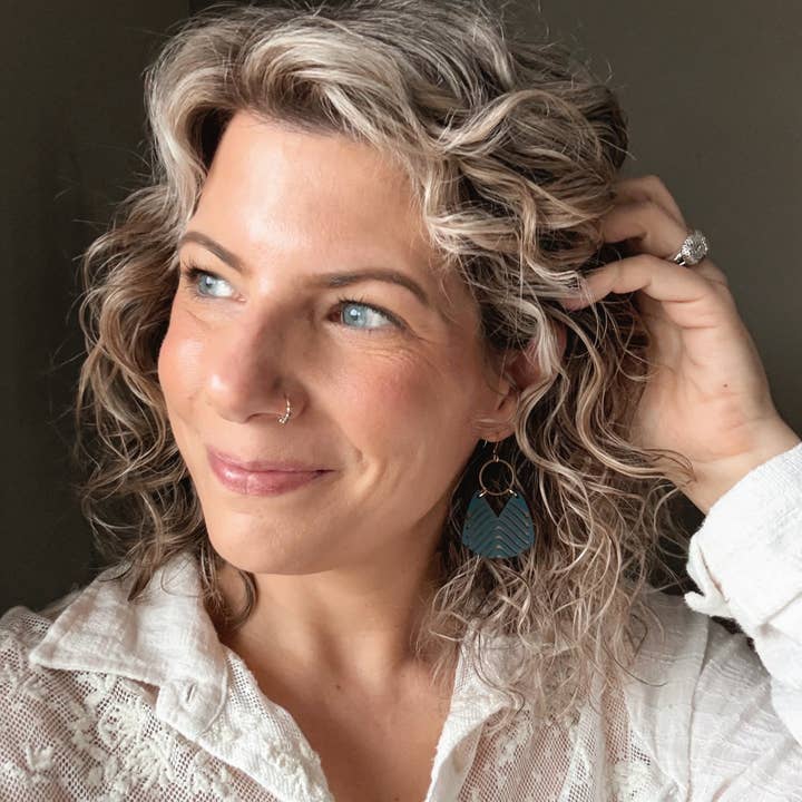 Wicket Goods - Wholesale Dangle Earrings - Dora | Stormglass