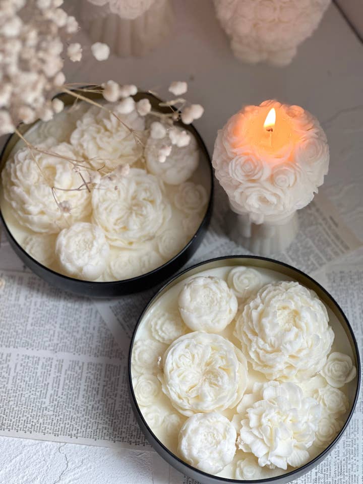 Blossom Tin Candle / 16oz for wholesale by LA AROMA CANDLE CO.