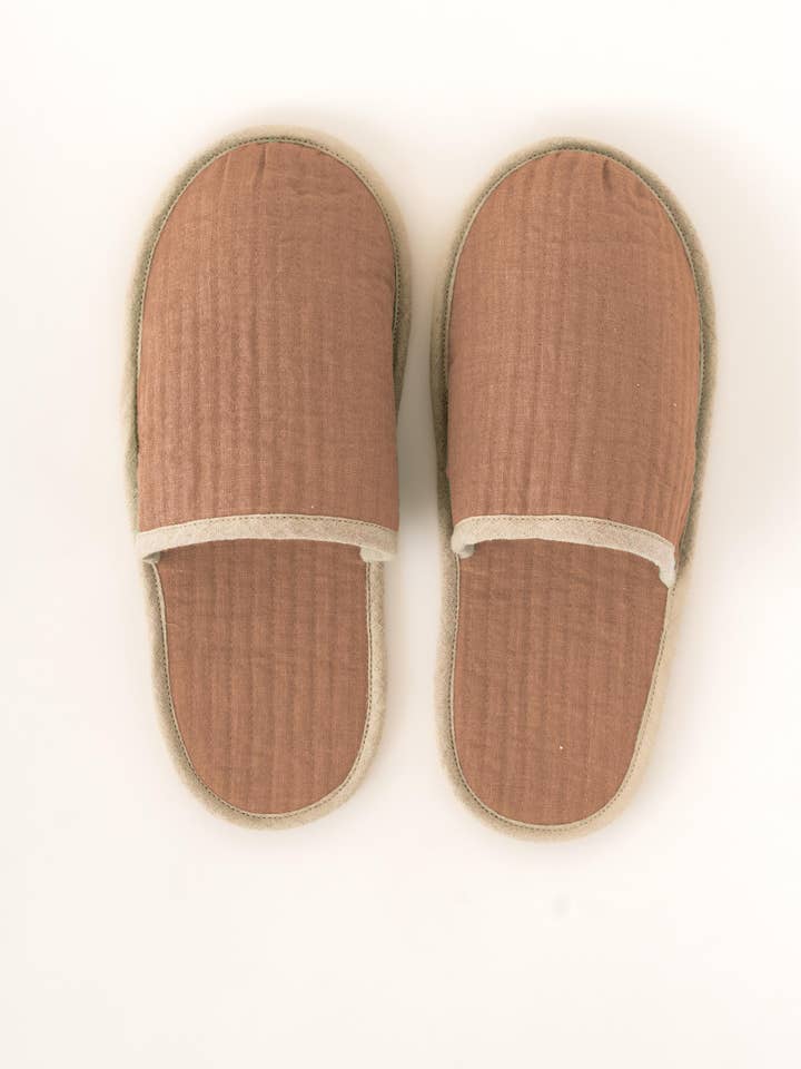 Live Linen - Wholesale Slippers - Women's - Natural Piping Linen Slippers – Relaxed Comfort8