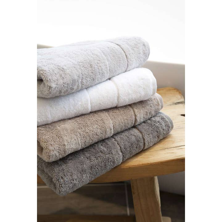 CAWÖ TEXTIL GmbH & Co. KG - Wholesale Hand Towel - Cawö Noblesse² towel - Various colors - 50/100 cm6