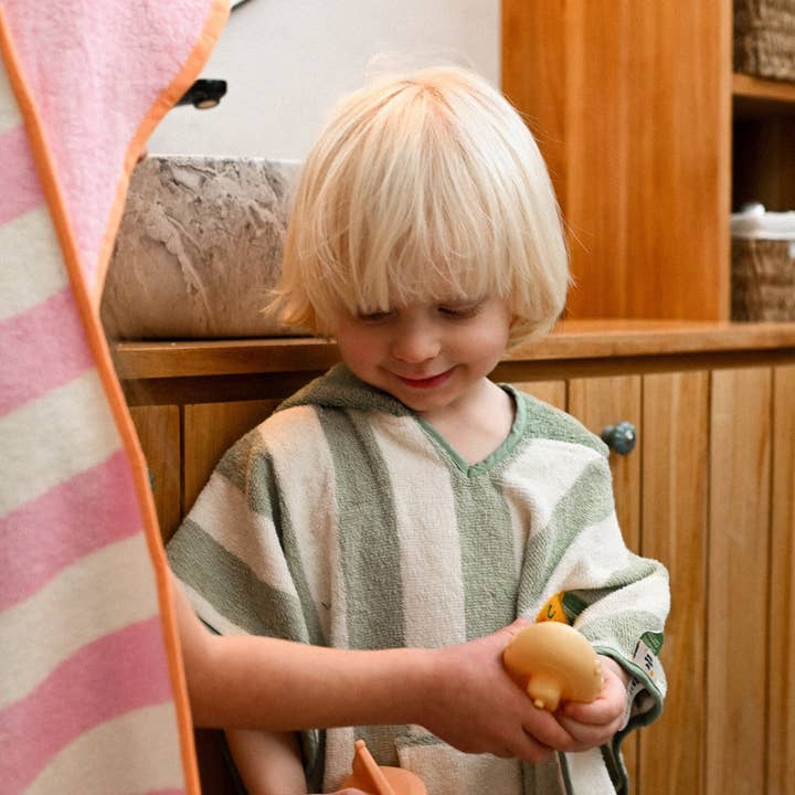 the cotton cloud - Wholesale Poncho Towel - Kids & Baby - Hooded Poncho Lola Lemon3