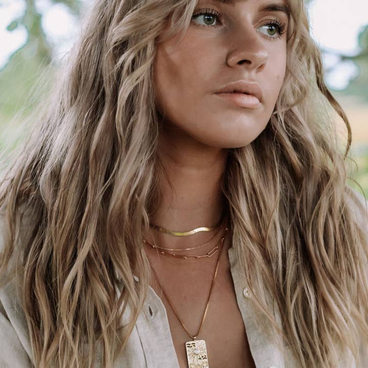 Malabella Jewels - Wholesale Pendant/Charm Necklace - Sun Tarot Card Gold Necklace1