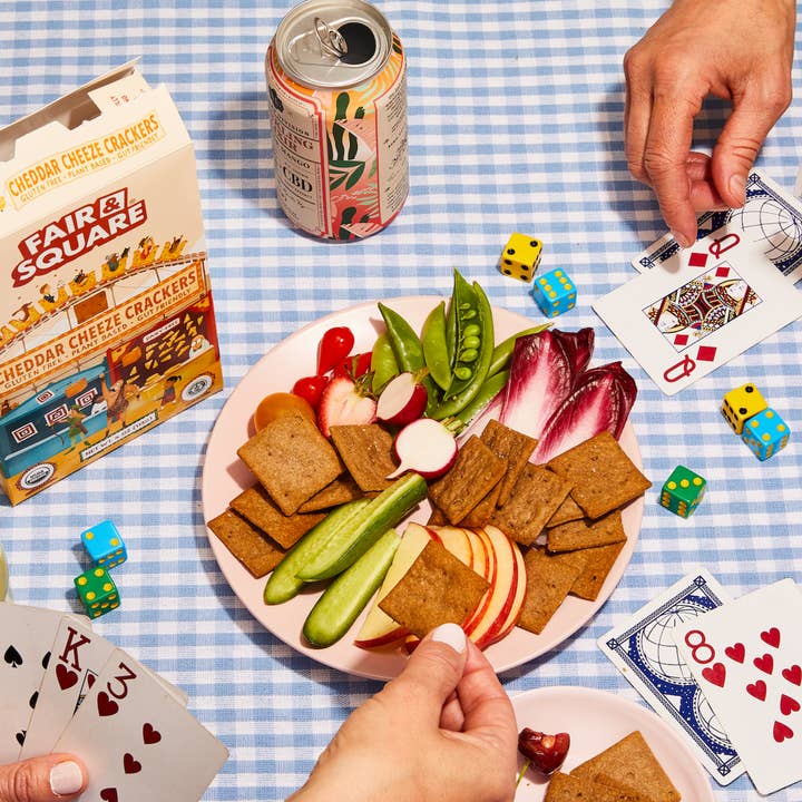 Fair & Square - Wholesale Crackers - Cheddar Cheeze Crackers | 4oz Box1