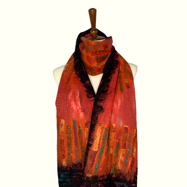 Pomegranate Moon - Wholesale Scarf - Women's - Sari Sun - Warm Scarf0