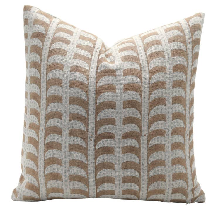 Copricuscino in lino spesso con stampa a blocchi Boho - Garud per la vendita all'ingrosso da parte di Fabdivine