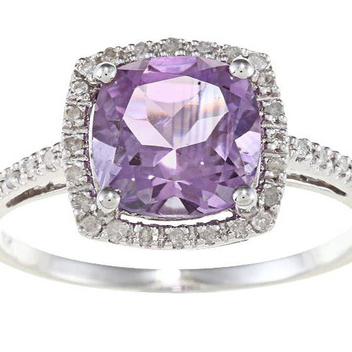 Luxurie Inc – wholesale Förlovningsring – 10 k vitguld kuddslipad ametist och diamant Halo Ring