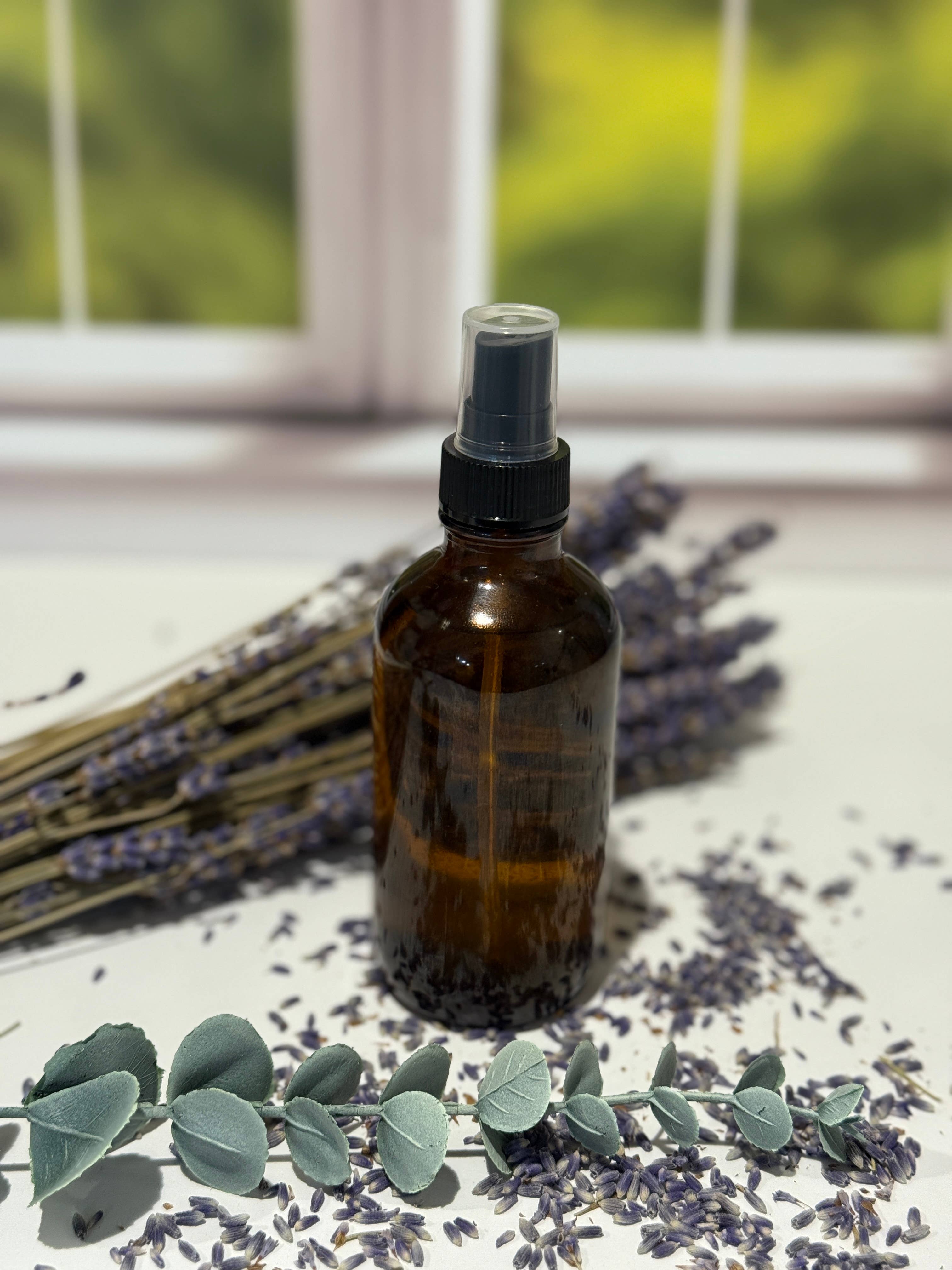 Suzy Spa Essentials - Wholesale Aromatherapy Mist - Magnesium Oil – Lavender + Eucalyptus Muscle & Sleep Spray4