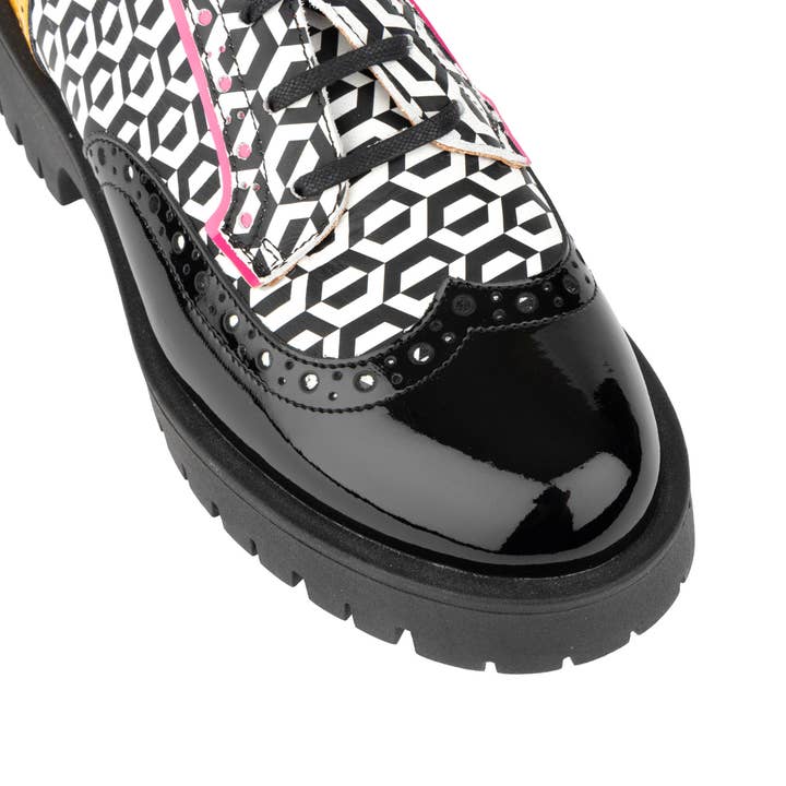 Embassy London – wholesale Brogue shoes – Women's – Artisan - Black & Yellow Hexa - Women's Leather Lace-up Shoe with Brogue Detailing6