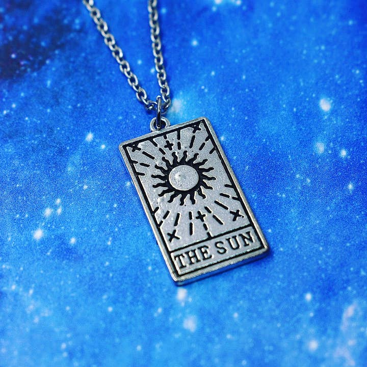 Sun tarot kort vedhæng for engroshandel hos JorieJewelry