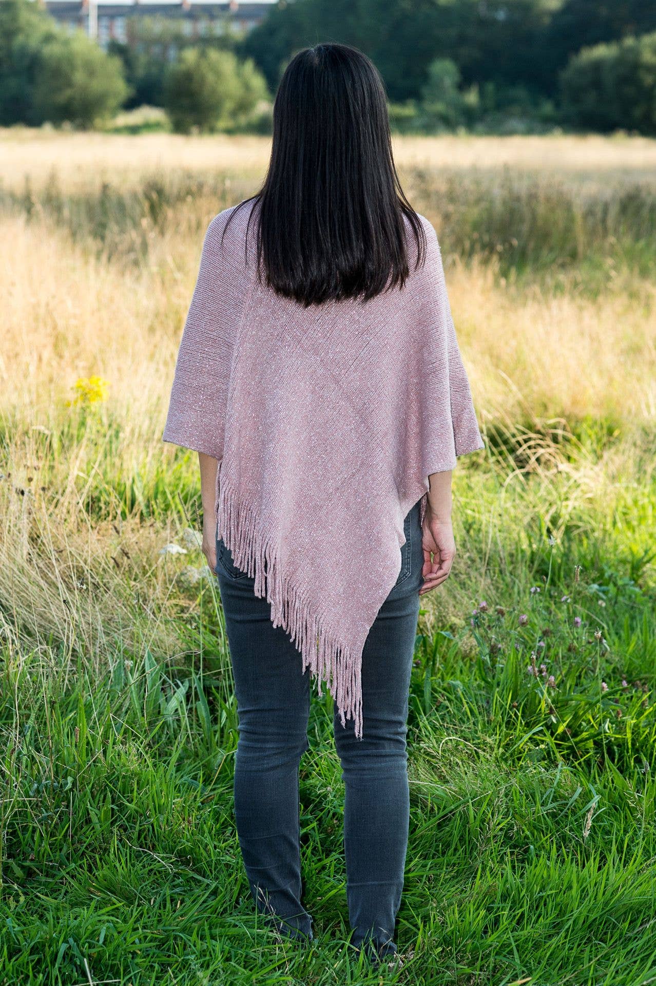 Superbia – wholesale Poncho – Women's – One Size Glitter Knitted Poncho-P1751