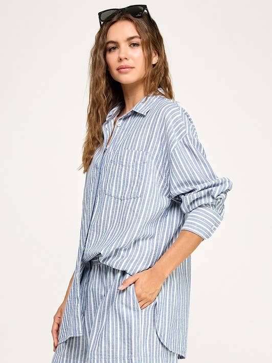 Miss Love - Wholesale Button Down Shirt - Women's - OVERSIZED CLASSIC CASUAL BUTTON DOWN SHIRT