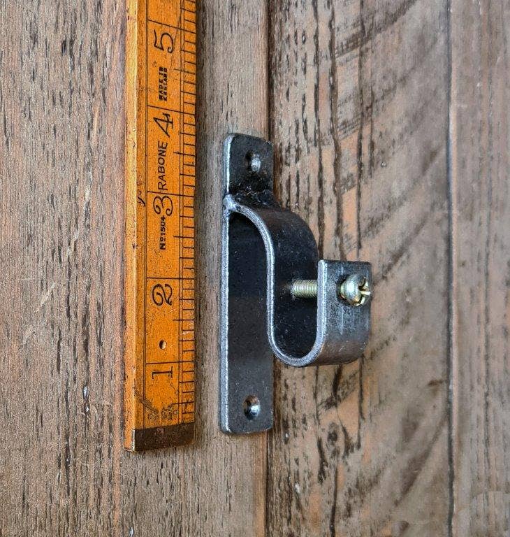 Cottingham Collection - Wholesale Curtain Rod - Curtain Rail Support Bracket Antique Iron (15mm Diameter) 102mm TBD