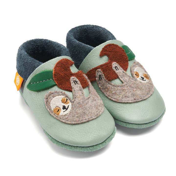 Barefoot shoes AMIGO Sloth design for wholesale by Orangenkinder®