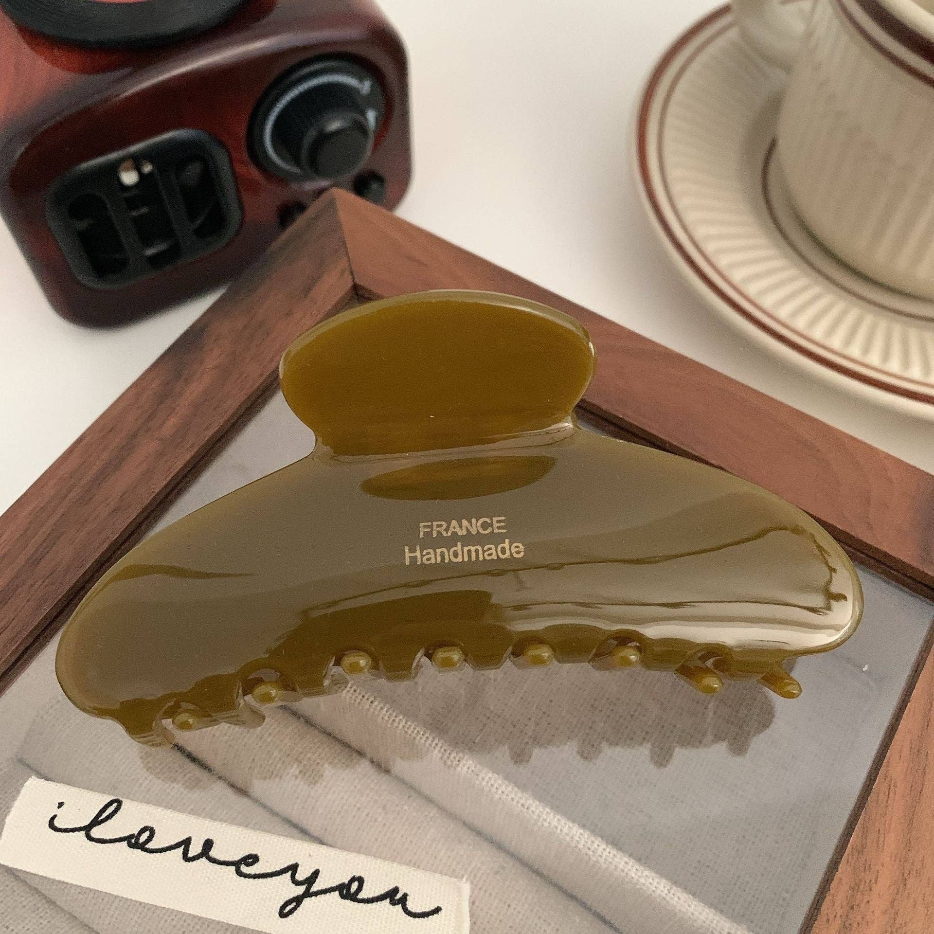 Dipped Shop - Vendita all'ingrosso Fermaglio per capelli - Donna - Clip ad artiglio a pois color caramello floreale DPJC40