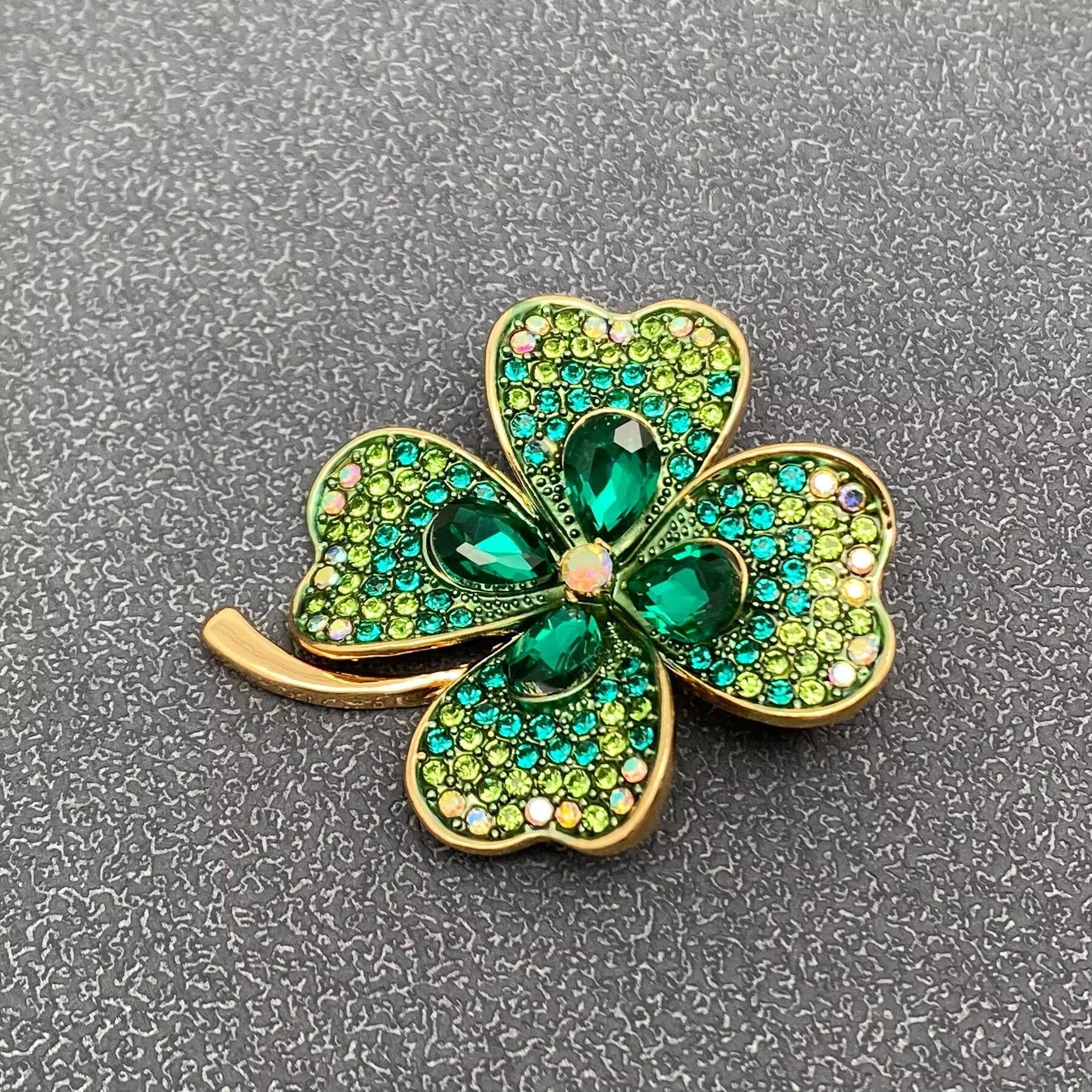 Mio Queena - Wholesale Brooch - Rhinestone Four-leaf Clover Brooch1