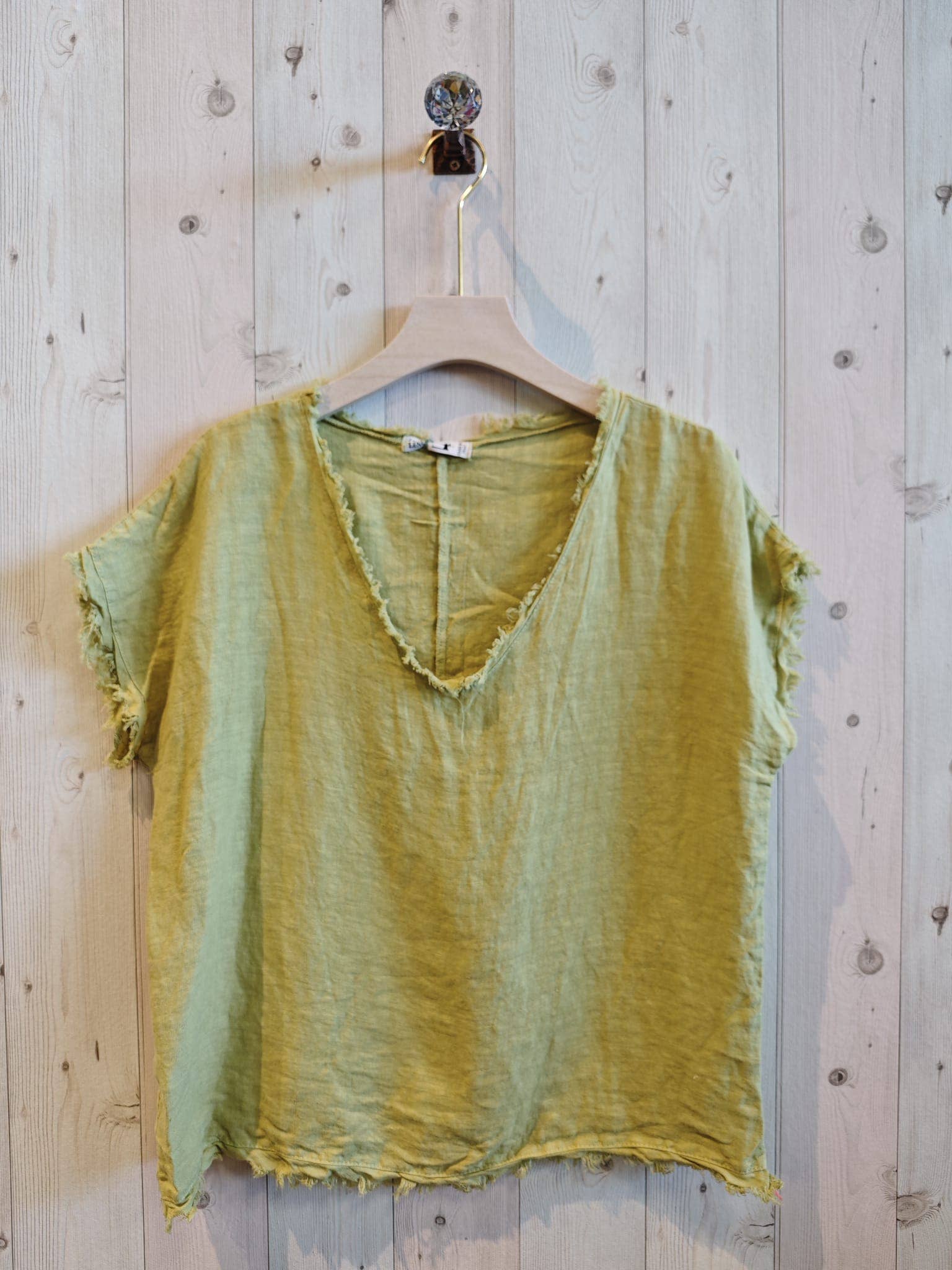 Linen & More – Blusa - Mulher por atacado – Blusa com Franjas 100% Linho REF 119987