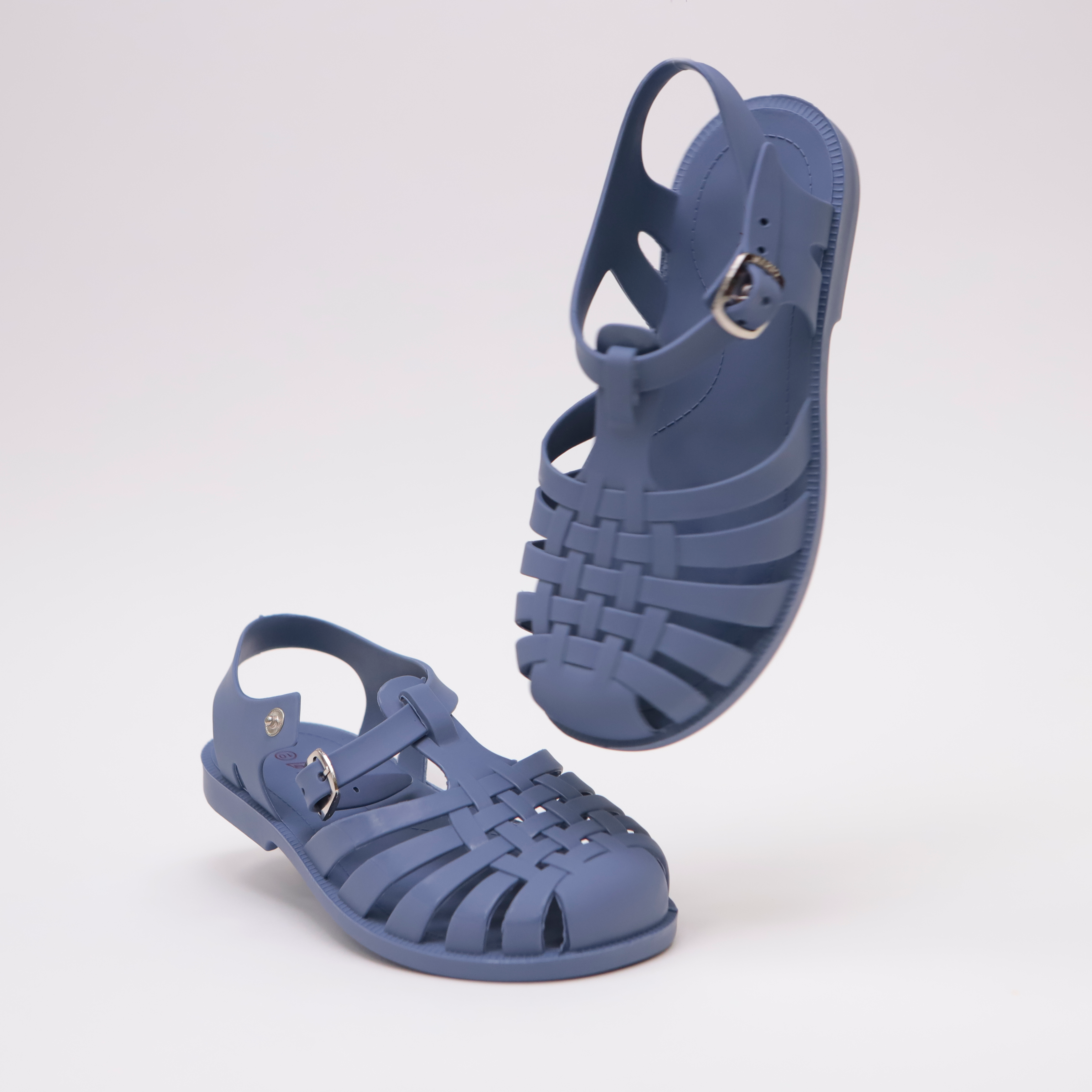 paragon rainy sandals