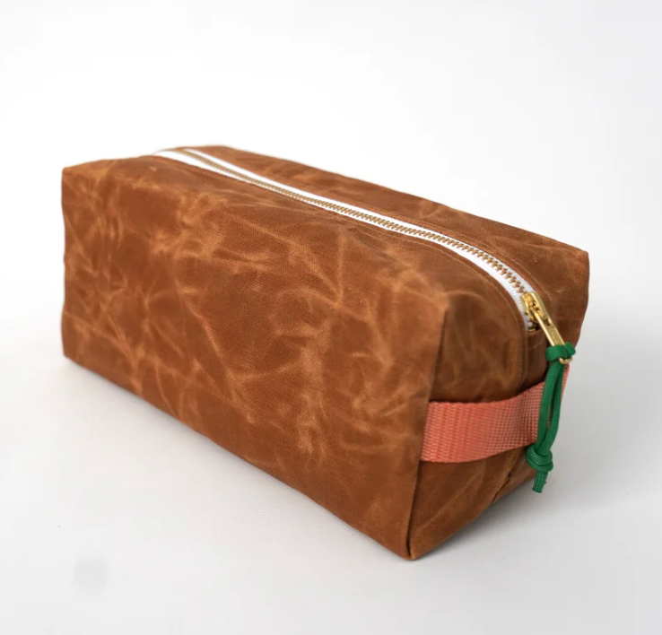 Newton Supply Co - Wholesale Toiletry Bag - Unisex - waxed canvas dopp kit0