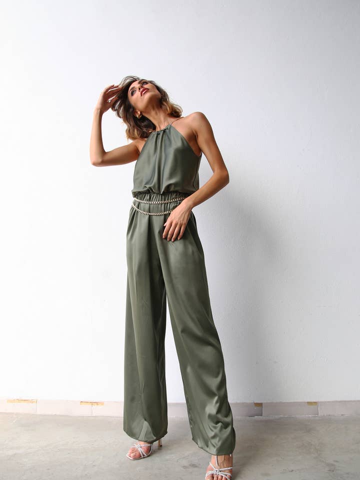 F1131 AMERICAN JUMPSUIT WITH GREEN SATIN CHAIN for wholesale by Moqette