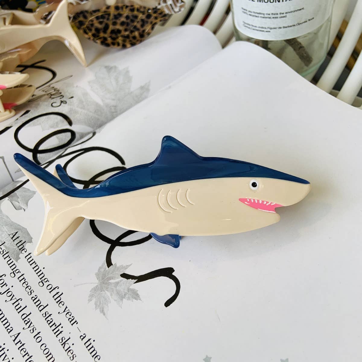 NINEXIS - Wholesale Hair Clip - Women's - CWAHA4506_NICHE DESIGN ANIMAL PENGUIN HAIR CLIP